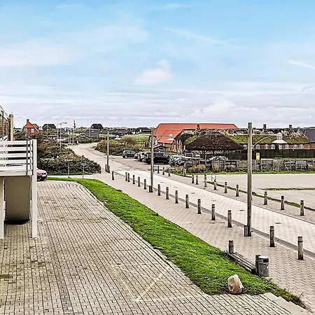 Luxury With Jacuzzi 아파트 *