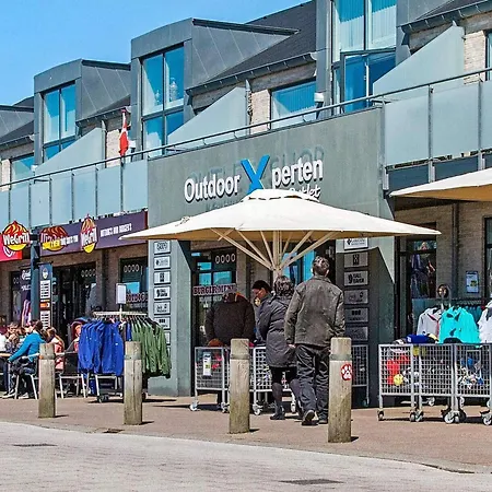 Luxury With Jacuzzi 링쾨빙