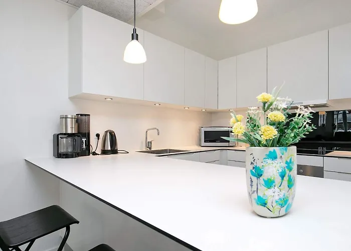 Luxury With Jacuzzi *