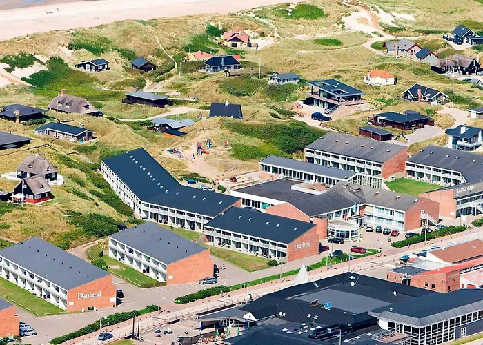 Luxury With Jacuzzi Apartment *