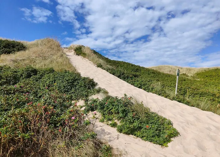 Luxury With Jacuzzi Apartment *